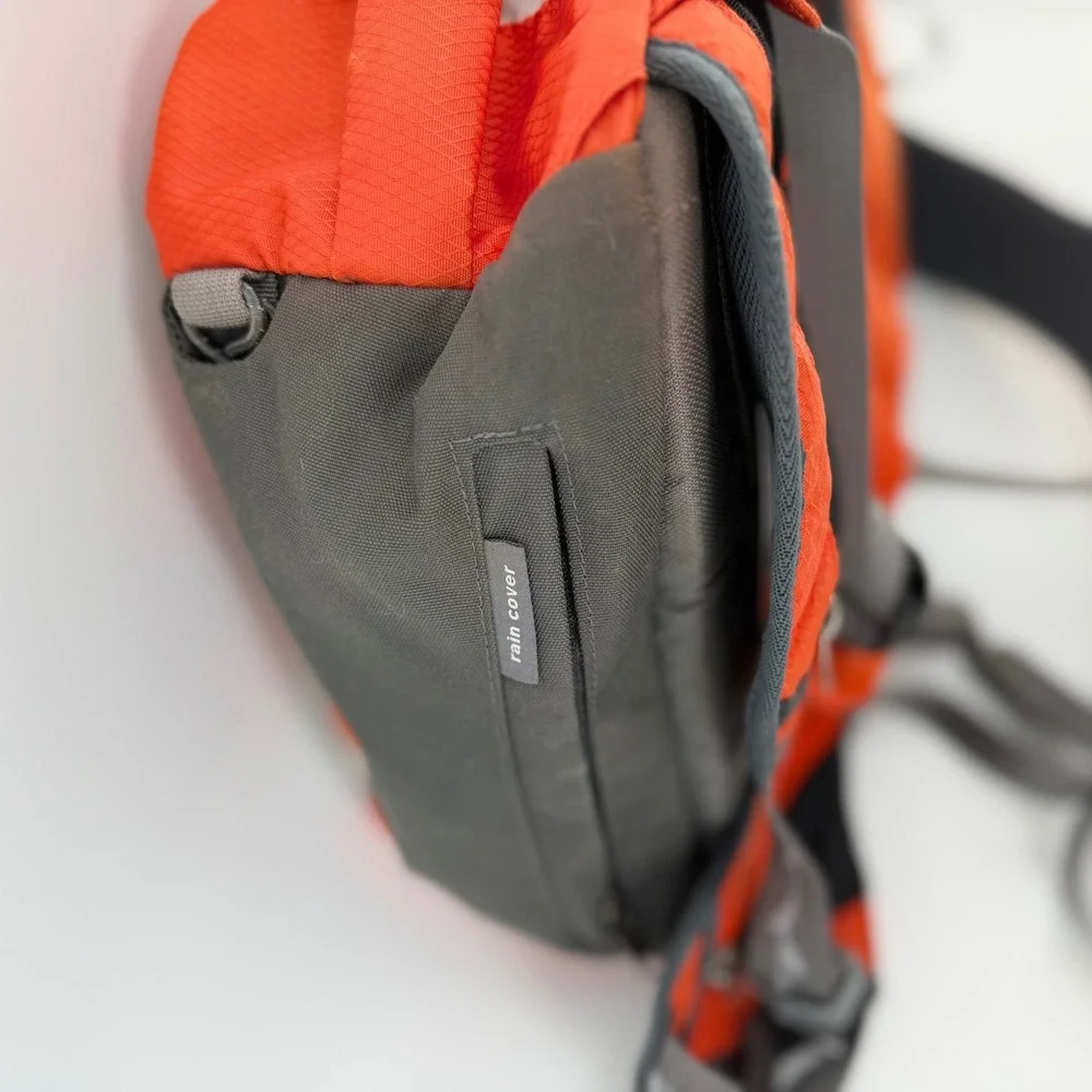 Lafuma Rania 28 Hiking Backpack 28L Orange Gray Rain Cover Camping Trekking